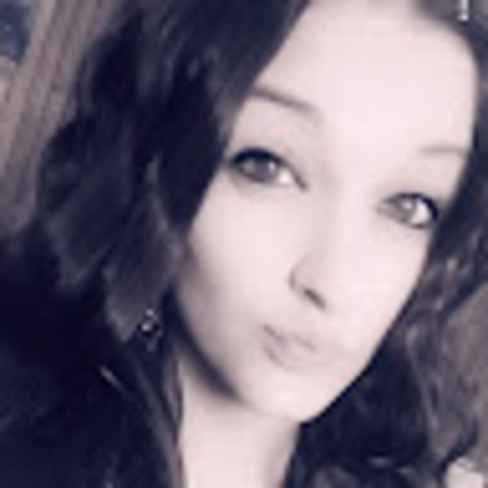 Meet your Posher, Candice